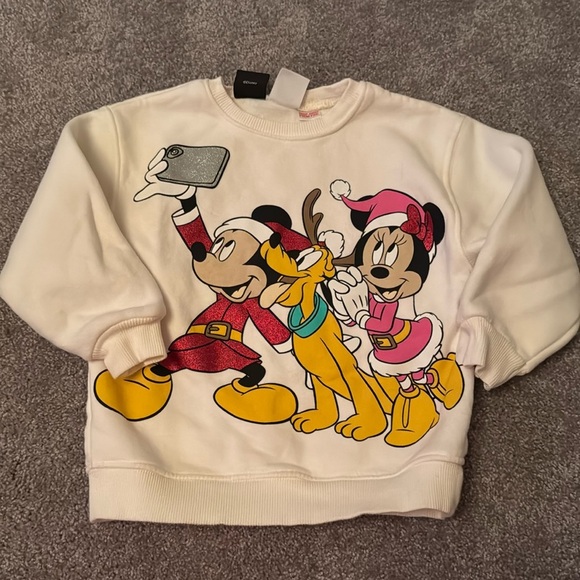 Zara Other - Zara Mickey & Minnie Selfie Sweater